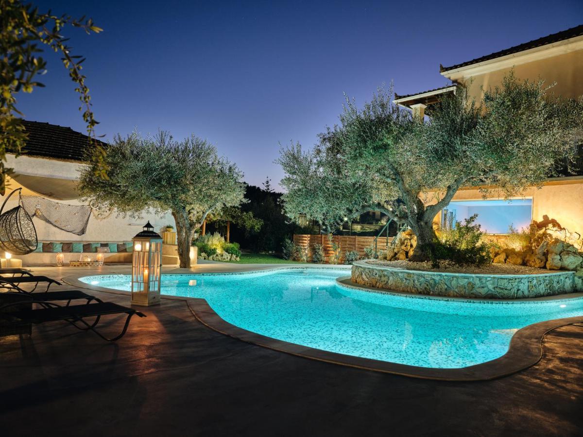 Villa Castelletto Heated Pool Jacuzzi Kypseli Bagian luar foto