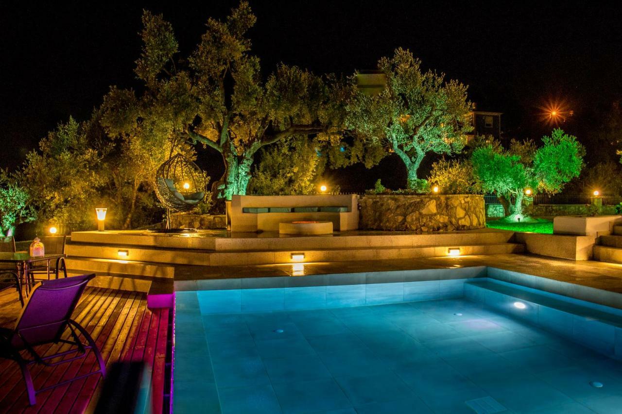 Villa Castelletto Heated Pool Jacuzzi Kypseli Bagian luar foto